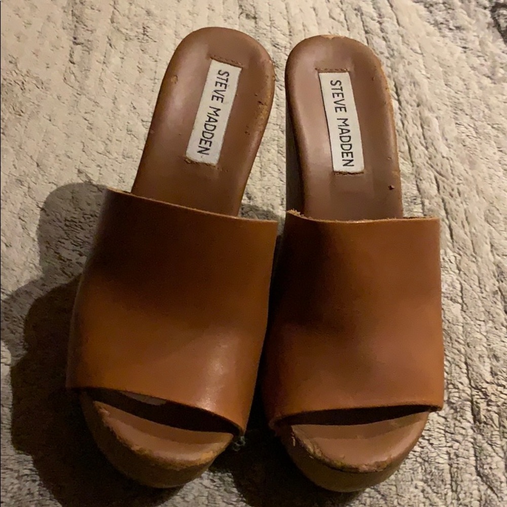 Leather wooden wedge